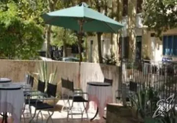 아파트호텔 Du Parc